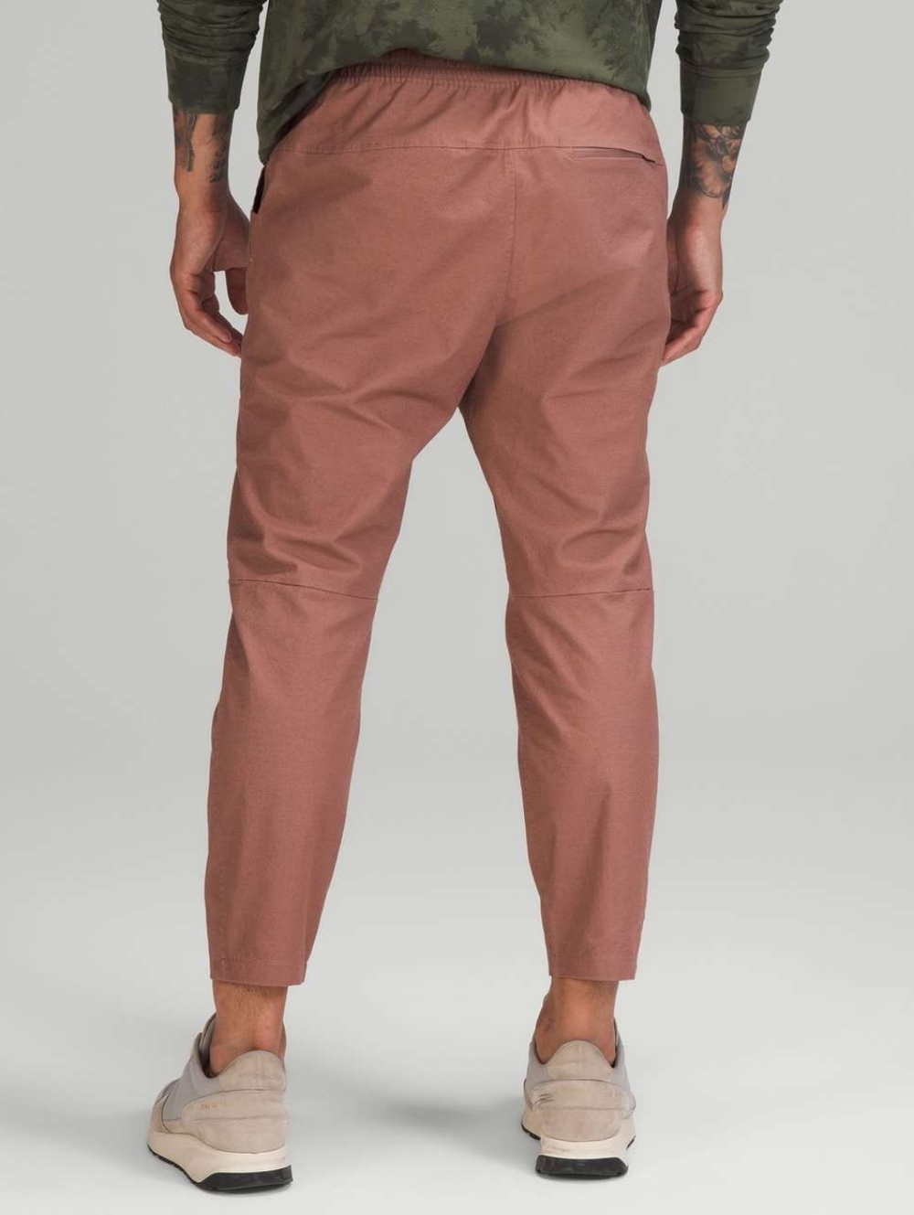 Lululemon ABC Cropped Pull-On Pant Earth Color Clay Men's L